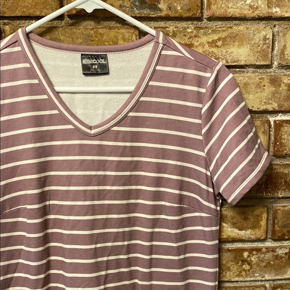 Lilac Light Purple Short Sleeve V-Neck Lightweight Sweater Mini Dress - Picture 2 of 10